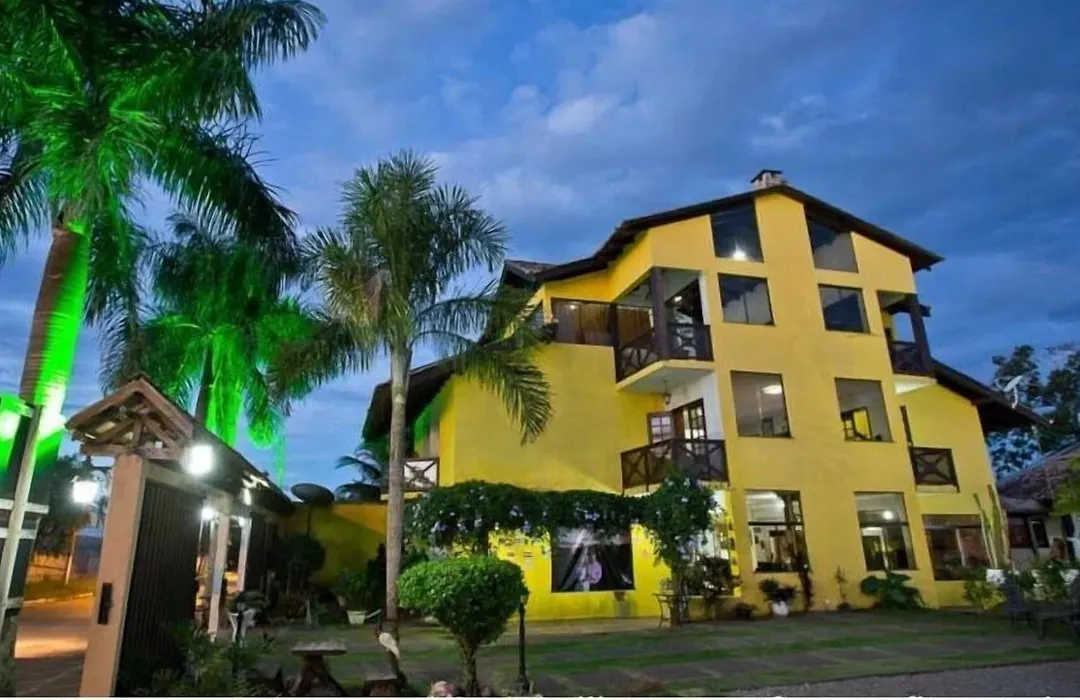 Pousada Villa Guimaraes-1